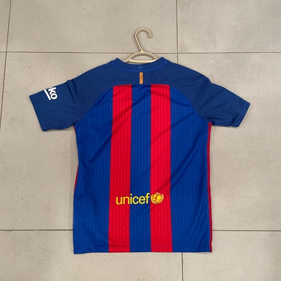 Authentic 2016-2017 Barca Game Shirt Dry Fit - Picture 3 of 5